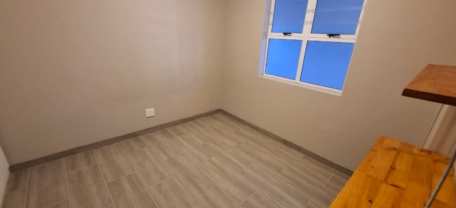2 Bedroom Property for Sale in Sonkring Western Cape
